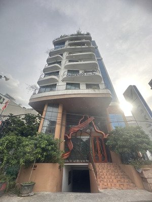 chính chủ bán nhà mặt phố tô ngọc vân, tây hồ, 100m2, 5 tầng, mt6m nhà đẹp, view đẹp giá: 82 tỷ