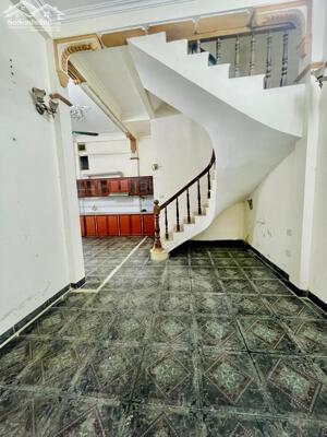 Nhà phố Thái Thịnh – Ngõ rộng – Sân rộng - Nhà đẹp – 51m2 – 5 tầng – 10.8 tỷ