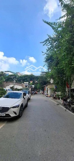 bán lô đất đẹp 118m, mt và hậu 5m đường ô tô tránh ngõ 61 phố trạm, long biên