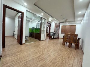 bán căn chung cư 2 ngủ tại thái hà - 43 phạm văn đồng