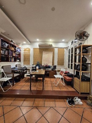 bán gấp nhà mặt phố hoàng như tiếp, đối diện bv tâm anh, siêu kinh doanh, giá như nhà trong ngõ