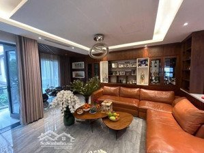 nhà đẹp ô tô vào nhà, đường láng 121m2, 5 tầng, mt 7.5m, giá 44 tỷ