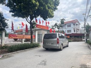 bán đất cự khối, 42m2, xây ở hay giữ tiền đều đẹp, 3.8 tỷ, mặt tiền gần 4m