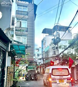 Bán nhà hẻm xe hơi Phú Nhuận, vị trí KD Hoàng Hoa Thám, 4 Tầng, 4Pn, 45m2, 7.15 Tỷ