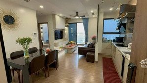 cần bán căn 3 ngủ toà sp skyoasis 84m giá 5.480 tỷ bao phí full đồ