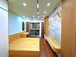 bán nhà xuân thuỷ cầu giấy nhà mới ở ngay 20m ra phố dt40m 4t 10.6 tỷ