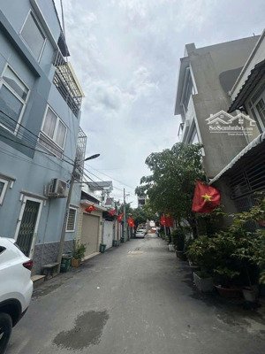 bán nhà 5 tầng đường thạnh xuân 25, phường thạnh xuân, q12, dt56m2(4x14). hẻm 6m, giá 6,7tỷ.