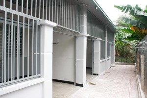 nhà nguyên căn cao cấp thuận giao, 70m2, 2pn 2wc bc sân, 3,2tr/tháng, lh: 