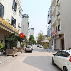 mặt phố kinh doanh - tđc thạch bàn 4 tầng kinh doanh 75m2 vị trí cực đẹp đông đúc dân cư - ô tô đỗ