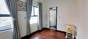 chính chủ cho thuê cc waterpoint 51m2 1pn, đủ nội thất xách vali vào ở ngay, view hướng nam mát mẻ