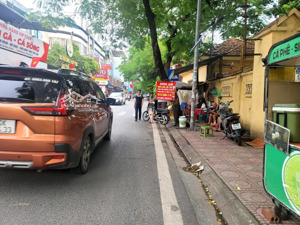 mặt phố đường láng kinh doanh sầm uất