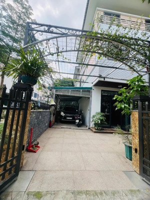 siêu phẩm shop villa - kđt dương nội