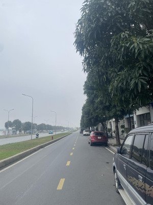 hàng hiếm đầu tư 59m tại kiêu kỵ đường 3.5m ô tô vào đất