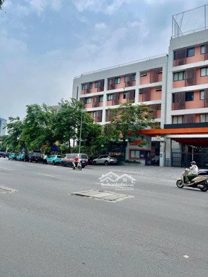 lõi tây hồ - mặt ngõ ô tô- dân xây- 20m ra phố- 5 tầng thang máy chỉ 15,8 tỷ thuỵ khuê