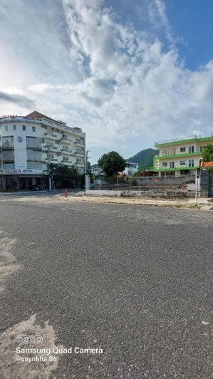 bán đất biệt thự diện tích 580 m2 lô góc 2 mặt tiền đường 20m&16m tại hòn xện, vĩnh hòa, nha trang