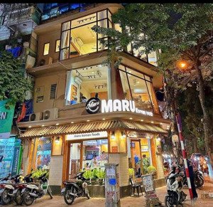 cho thuê mặt bằng kinh doanh phố nguyễn hữu huân, dt 160m2 x 5 tầng, mt 15m giá chỉ 52 triệu