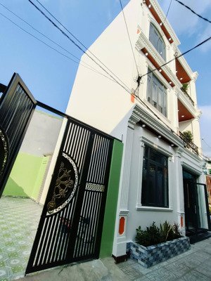 bán nhà 3 tầng shr 104m2 lê văn khương, hiệp thành, q12, 6.2 tỷ hẻm 9m