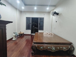 tôn thất tùng, trung tâm tiện ích vô vàn, mặt tiền rộng mở dt: 55m2, chỉ: 9,3 tỷ trung tâm thủ đô