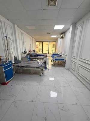 nhà mặt phố, phạm tuấn tài, 50m2x8t, thông sàn, mặt phố rộng rãi, tiện kinh doanh, spa