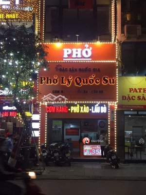 cho thuê nhà mặt phố hào nam dt: 70m2 x 3t, mt: 4m. giá 36tr/tháng thông sàn, kd mọi mô hình