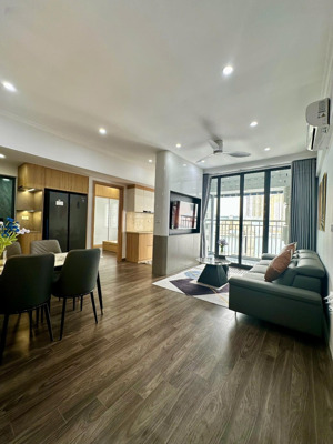 bán căn hộ trục đẹp nhất toà cc đại kim building, 104m2 thông thuỷ 3pn, 2vs giá cực tốt chỉ 6,73tỷ