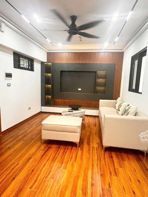 bán căn hộ chung cư 3pn, 2wc tại chung cư 17t10, 80m2, giá 6,6 tỷ đẹp, nhiều tiện ích