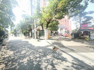 mặt tiền đường số 5 tô vĩnh diện, linh chiểu thủ đức - xây được hầm 8 tầng - 553m2 thổ cư ngang 13m