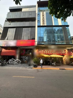 bán nhà mặt phố quận đống đa,lô góc,vỉa hè ô tô tránh,kd,dt/95m 5t- mt.7m- giá 42.x tỷ