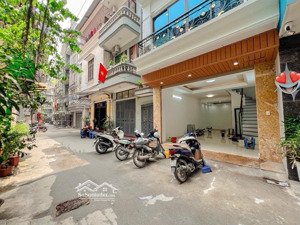 bán nhà mặt phố hoàng mai 21,6 tỷ vnd, 55m2 view đẹp