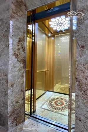 tôi cho thuê nhà mới, 2 mặt đường, phố quang trung, thang máy, 135m2 x 4.5t vp, nhà hàng, kd 54 tr