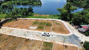 chính chủ bán gấp đất view hồ đồng mô, sổ đỏ full thổ cư, cách trường, trạm, tỉnh lộ chỉ 700m