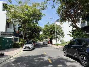 chính chủ gửi bán lô liền kề đường số 19, vị trí khu bàn cờ cực đẹp, lô sạch giá đầu tư, hướng bắc