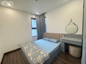 Cho thuê căn 2pn, 2wc giá 10tr/tháng bao phí ở Chung cư Hoàng Huy Commerce. LH: 0358316429