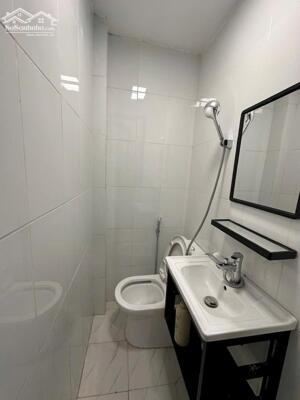 Bán nhà Lê Trọng Tấn ngõ ô tô 50m ra phố thiết kế hợp lý nhà phân lô vuông đẹp 2 thoáng 27m giá 7.2 tỷ .