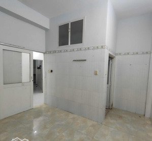 cho thuê phòng trọ 25 m², 2.5 triệu/tháng, gần gigamall