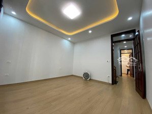 bán nhà riêng 42m2 ở thanh nhàn, giá ưu đãi 8,8 tỷ