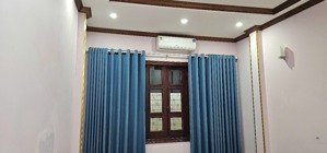 cho thuê nhà nguyên căn 30m2x5 tầng tại đường giáp bát, hoàng mai hn, làm nhà ở, kinh doanh 13 tr