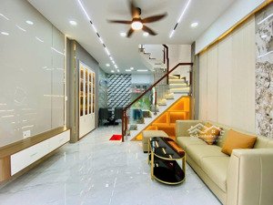 bán nhanh căn nhà hẻm 1/ 50.4m2 ngay lê văn sỹ, phú nhuận. giá: 3 tỷ 220, tiện mua ở hoặc cho thuê