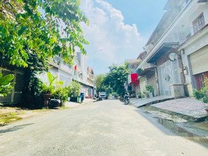 10,9 tỷ - 4 tầng - 90m2 - ô tô 10m - kdc nam long - liên phường - gần global city