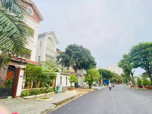 19 tỷ 5-bt sân vườn khang điền-dương đình hội-160m2-full nội thất sang trọng-shr