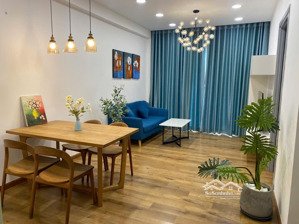 căn hộ flora novia phạm văn đồng cách đại học ngân hàng 900m2 , full nội thất và thiết bị điện