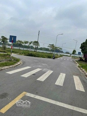 đất tái định cư mai đình, đường trải nhựa vỉa hè apphan, s-100m2