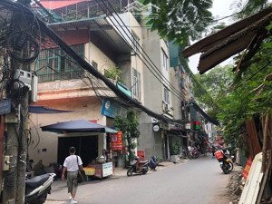 nhà vũ hữu lô góc 59m2*3t mt 5m giá 24 tỷ.