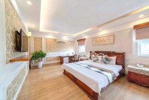 bán khách sạn đang kinh doanh mt khu tên lửa, bình tân thu nhập dòng tiền ổn định 300 triệu/tháng