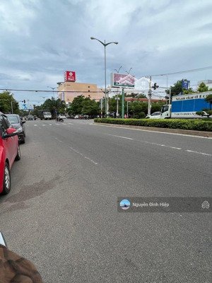 bán 91m2 lô góc đường tôn đức thắng, trung tâm thành phố phan thiết