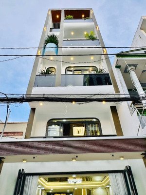 cần tiền kinh doanh bán nhà hẻm 6,5m nguyễn giatrí-p25-bình thạnh.giá 2tỷ980/82m2.thuê 22tr.gần đh