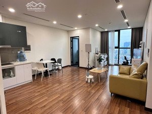 cho thuê chcc toà s căn s1710, cầu giấy.