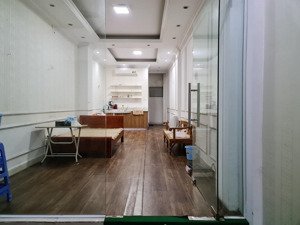cho thuê văn phòng phố tô vĩnh diện,thanh xuân,hà nội,dtsd 130m2, thông sàn, giá 23tr/tháng
