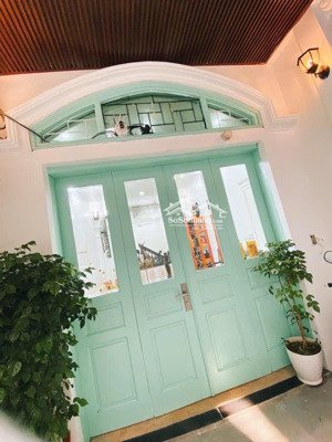 bán nhà gần hồ hoàng cầu - đống đa - 46m x 5 tầng, mặt ngõ thông, 10m ra oto, 20m ra phố, nhỉnh 12t