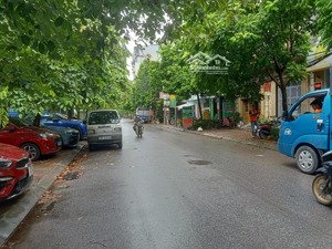 bán tòa nhà khách sạn phố tân mai, 100m2, siêu mặt tiền 7,2m giá 49,5 tỷ